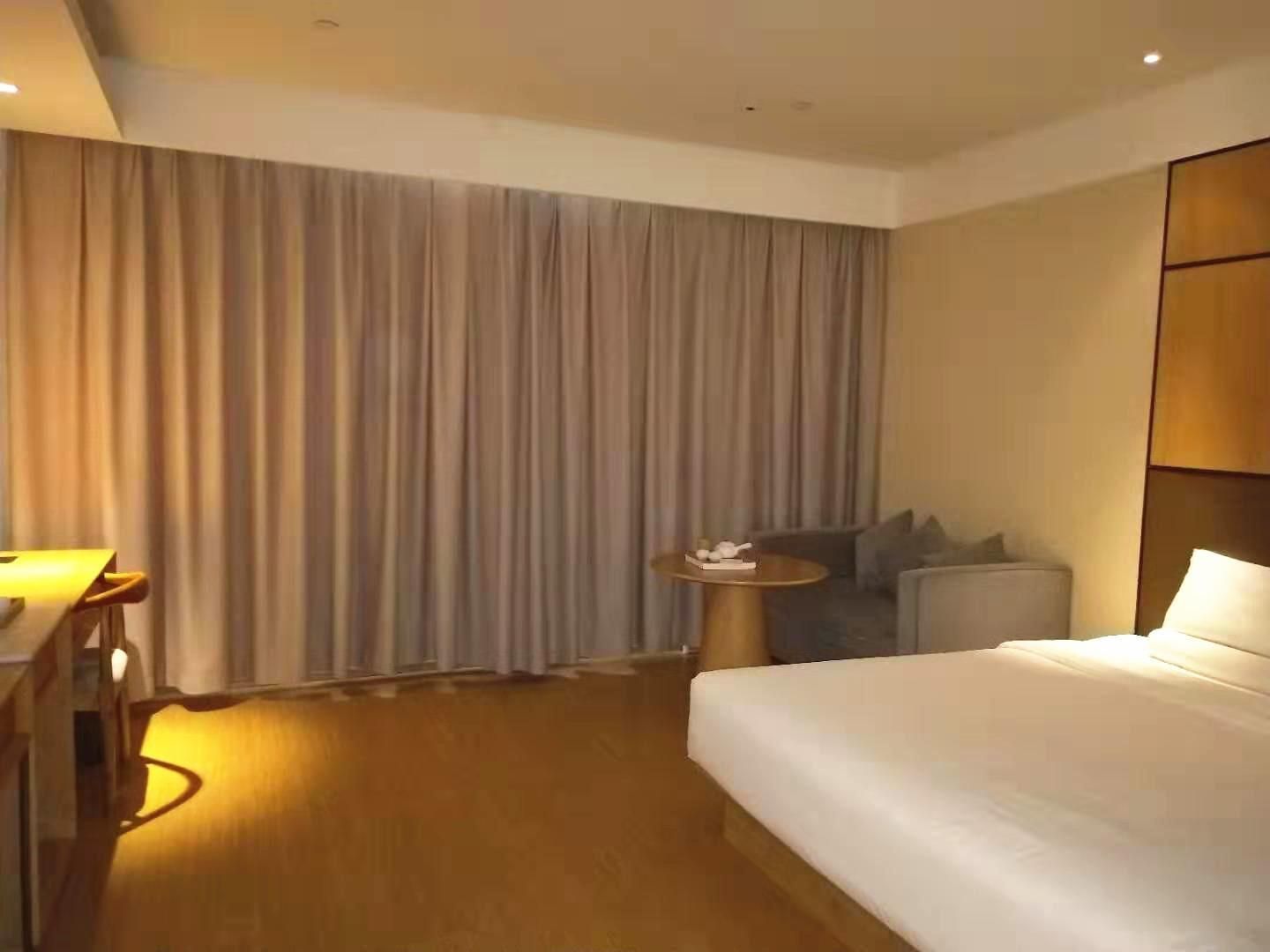 Huazhu - Business Bed Room