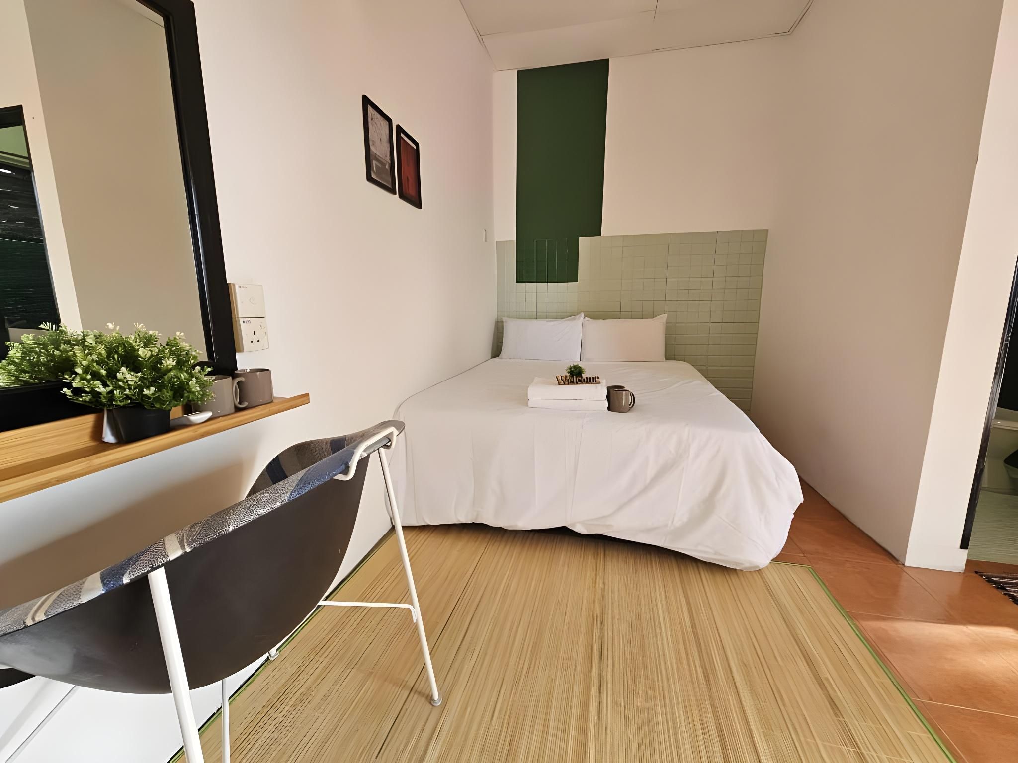 Superior Queen Bed