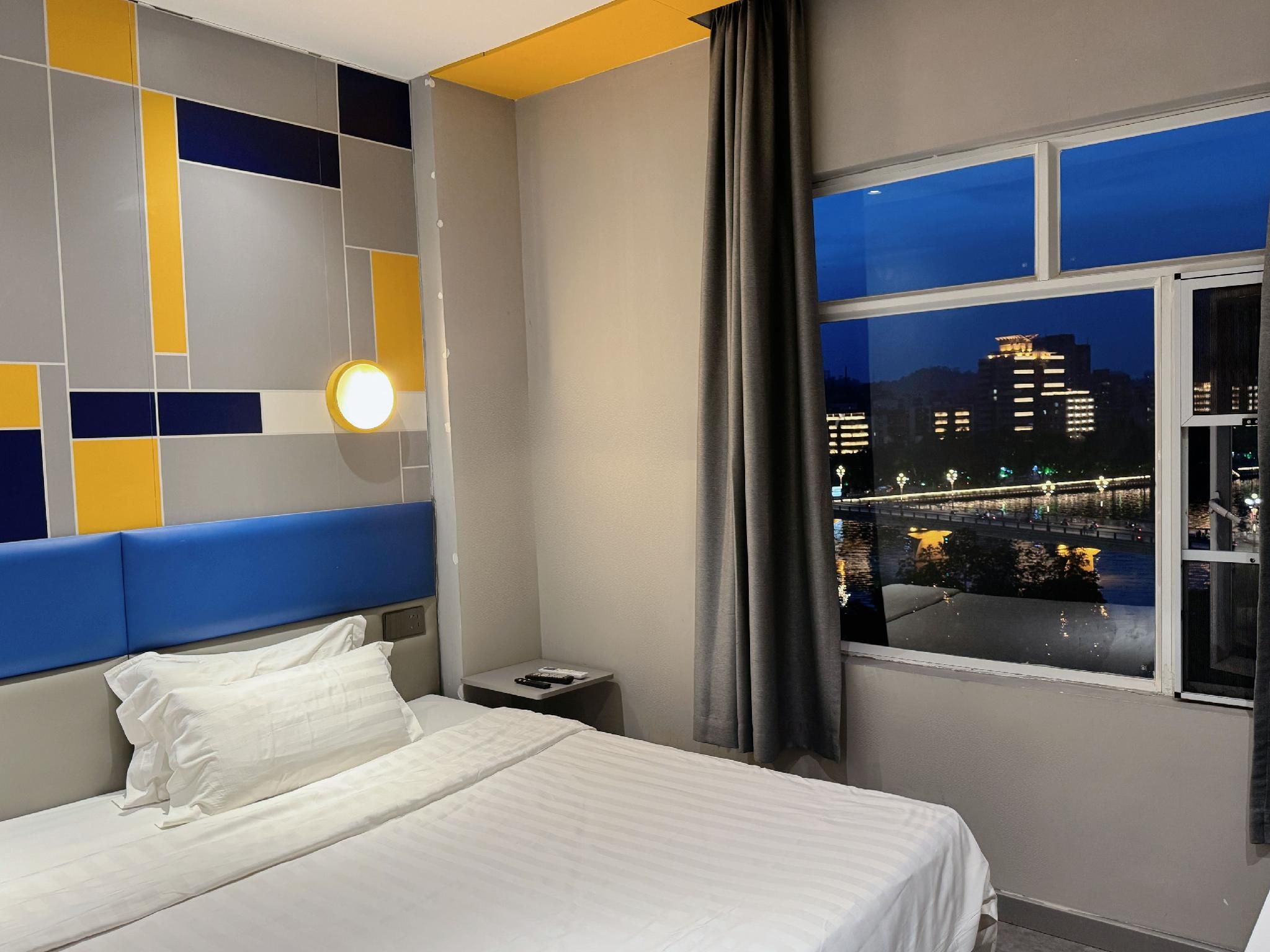WH - Anxin Bed Room
