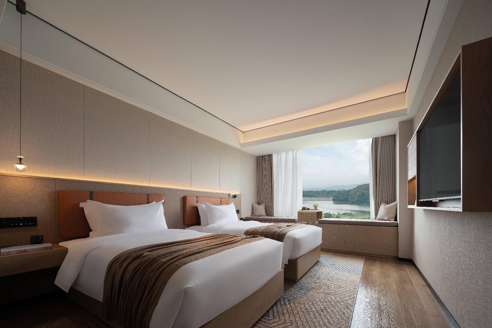 Yunman Twin Room