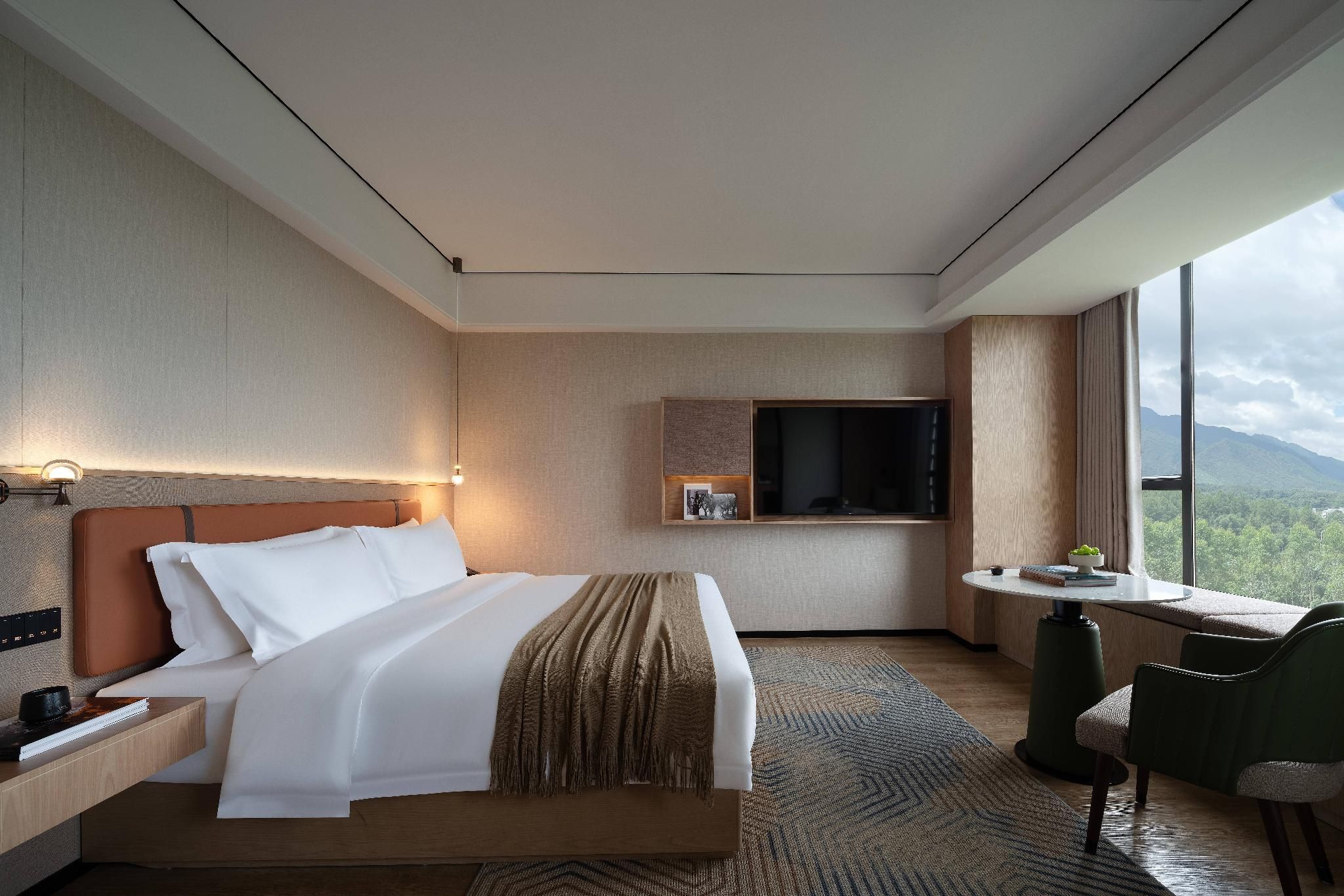 Yunman Suite
