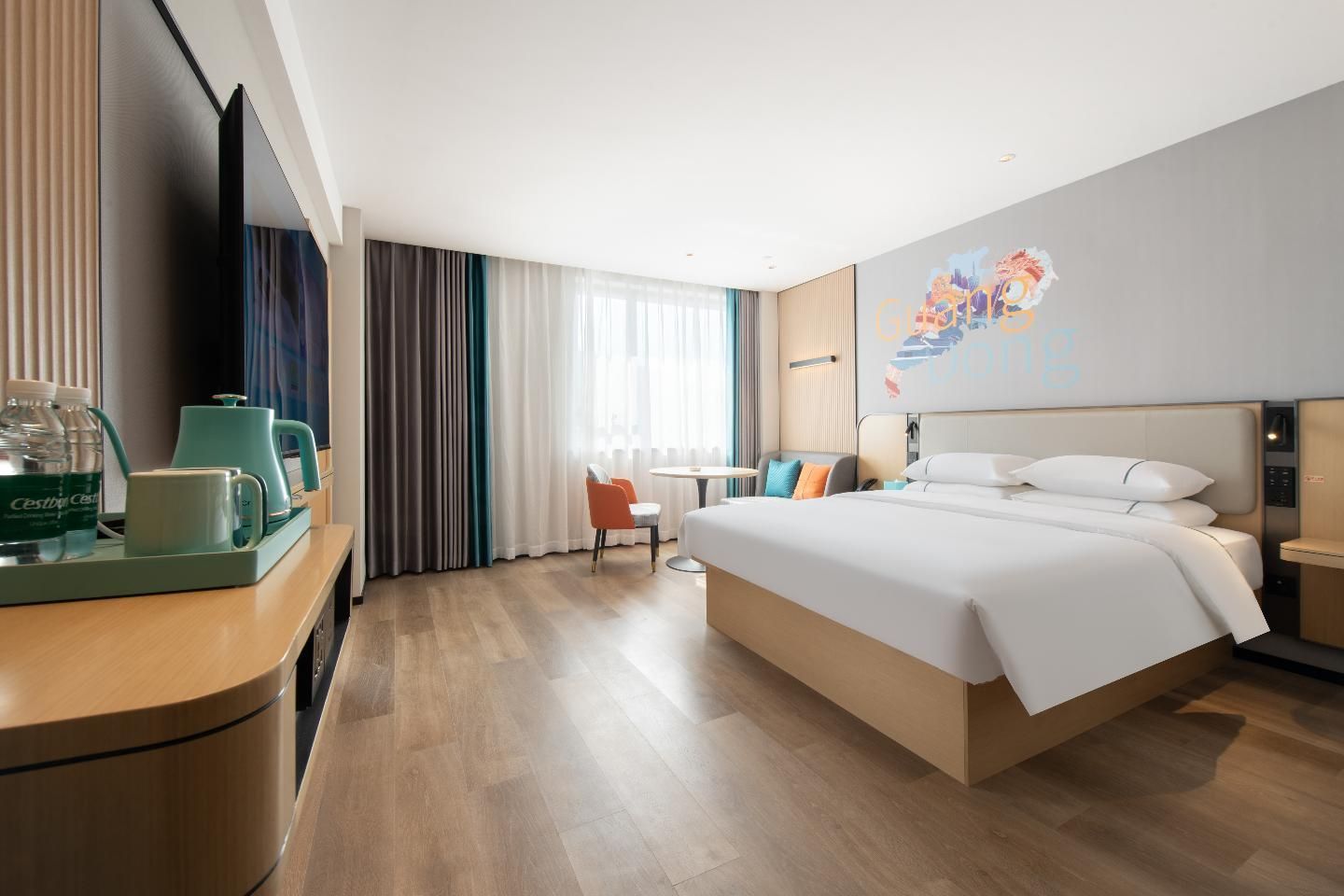 Dossen - Deluxe Family Room