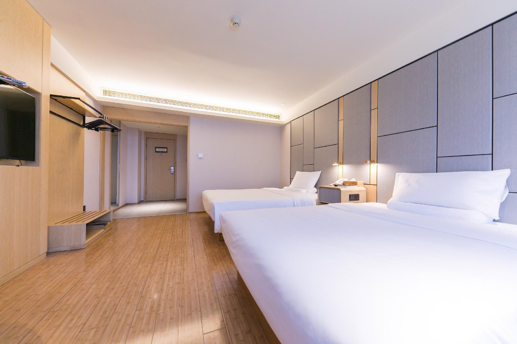 Twin Business Room
