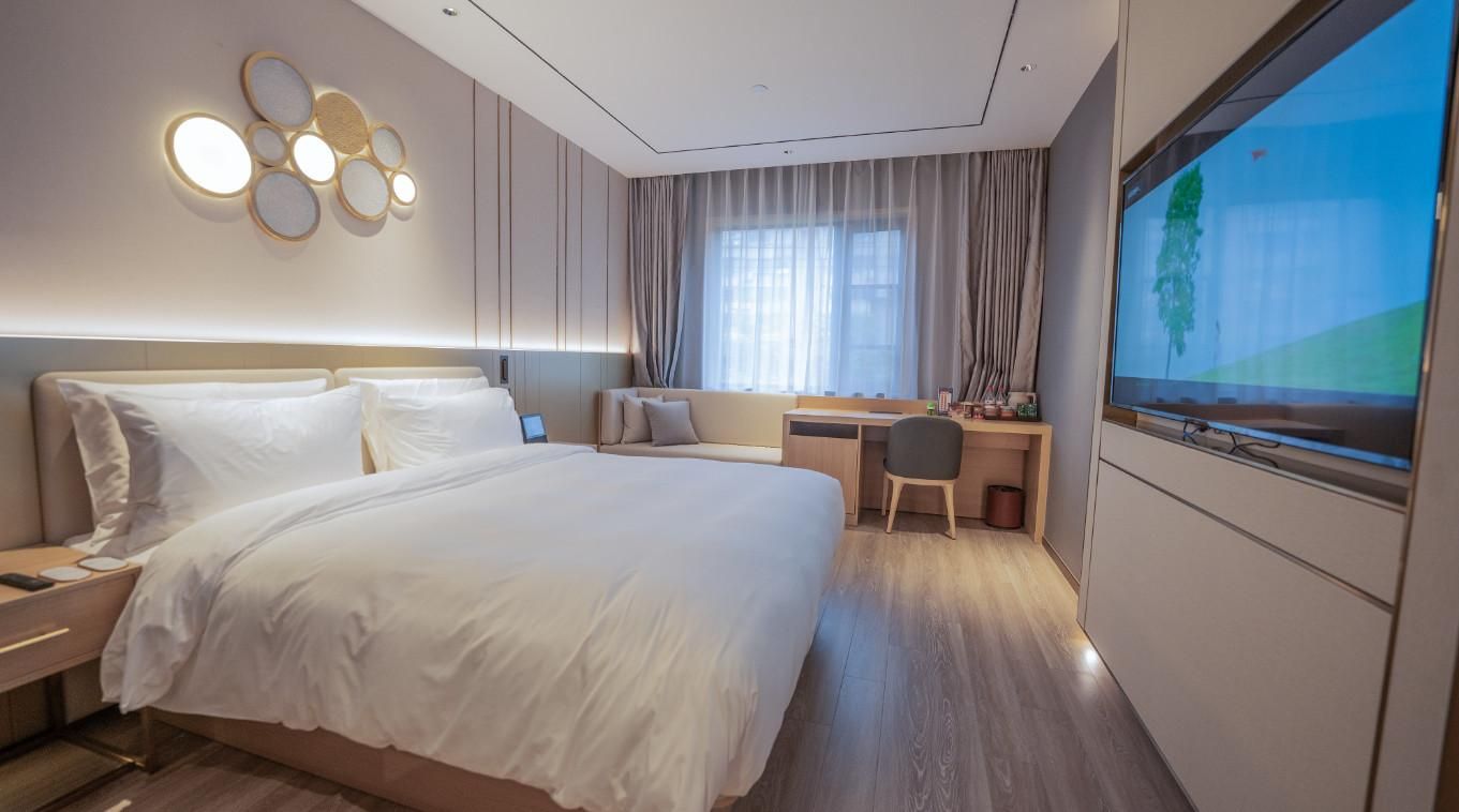 Huazhu - Yueruo Liujin Superior 1 Bed Room