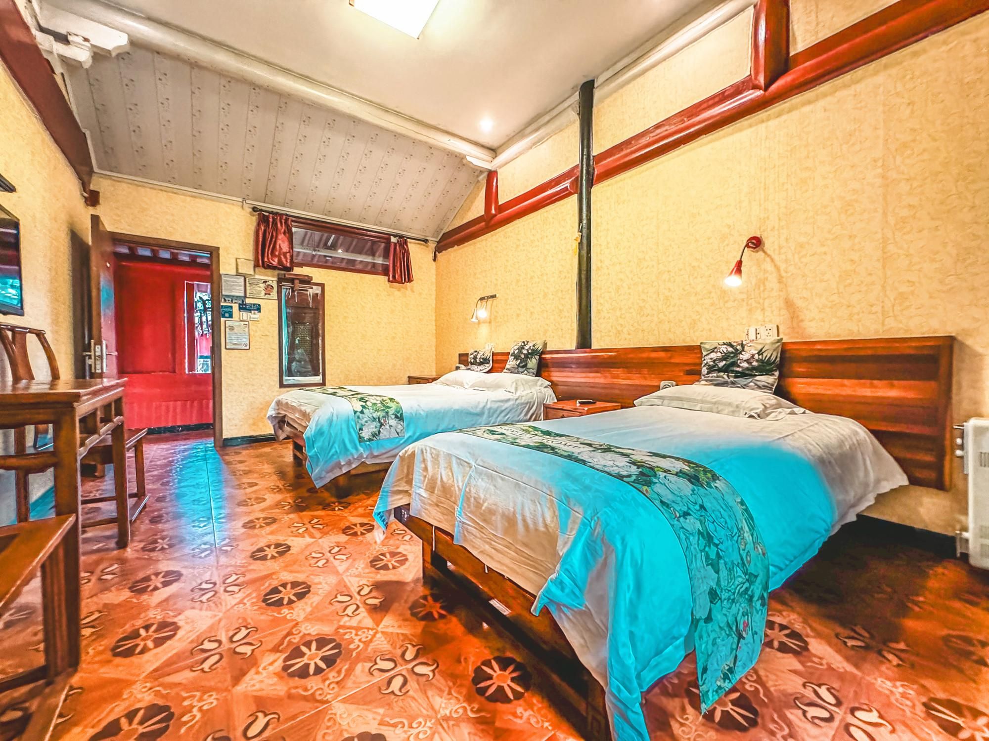 Twin Family Room