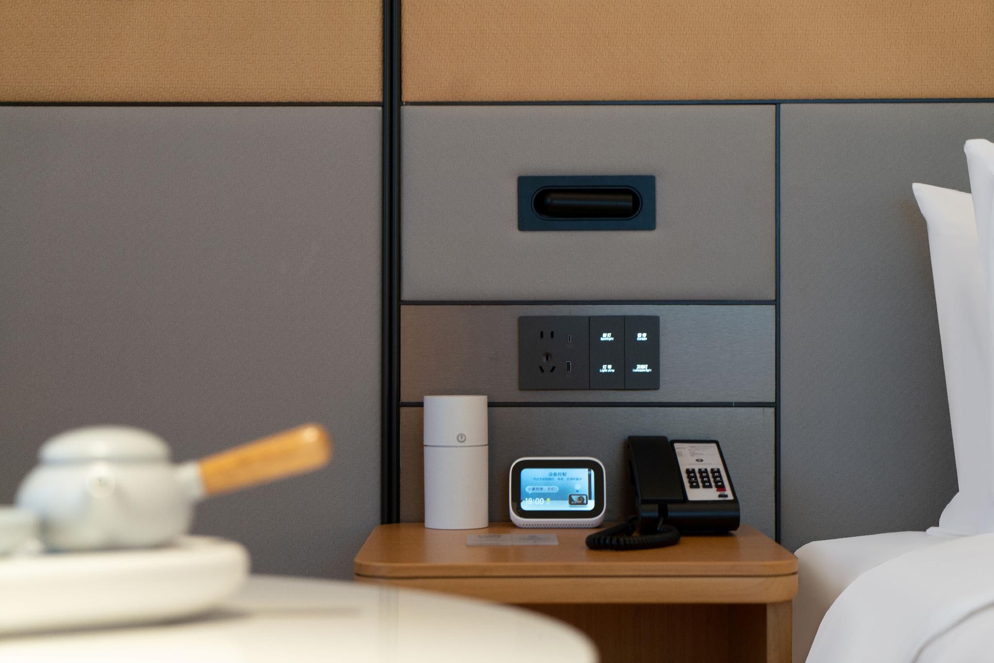 Huazhu - Superior BedRoom