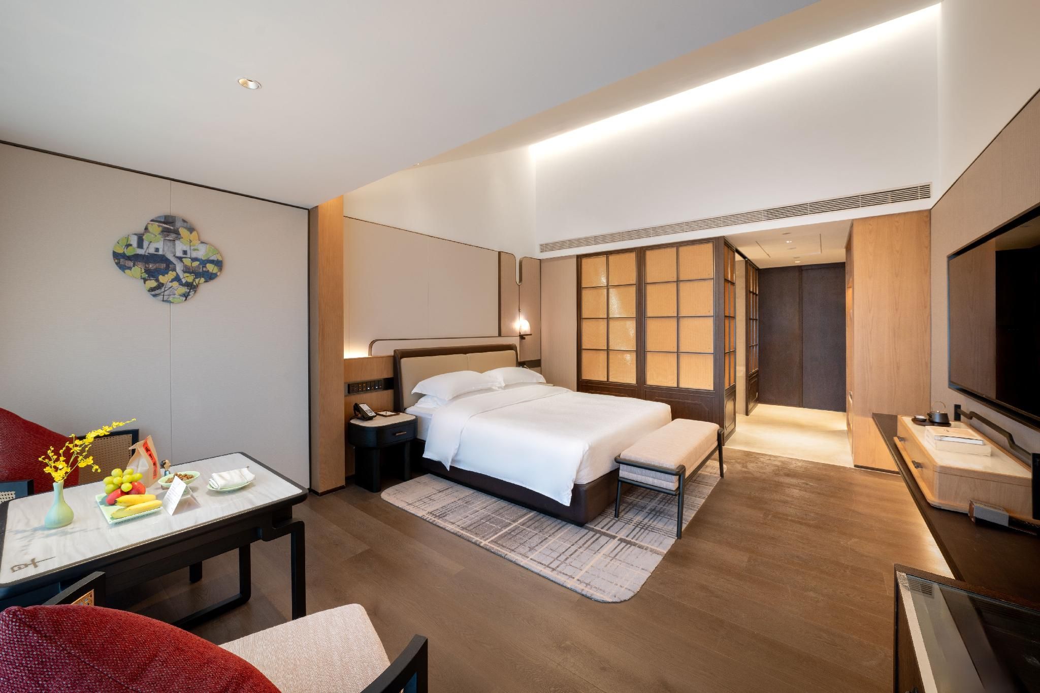 Executive King Room