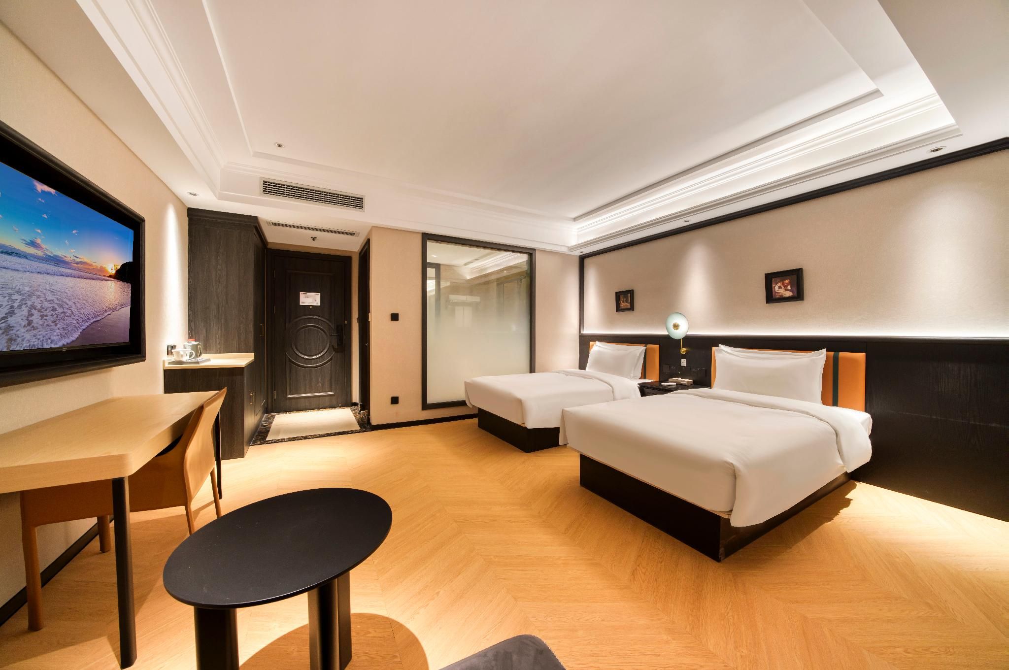 Huazhu - Business Twin Room
