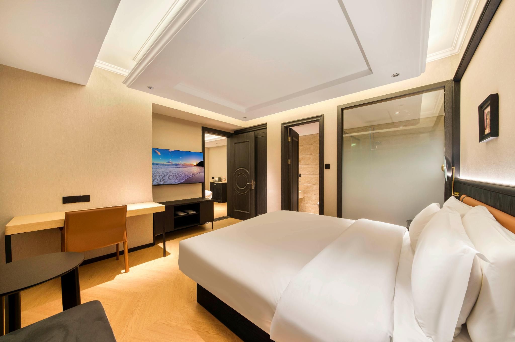 Huazhu - Deluxe Family Room
