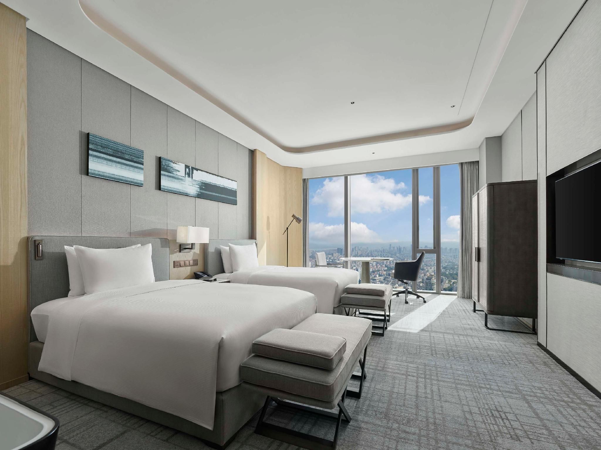 Twin Deluxe River View Room