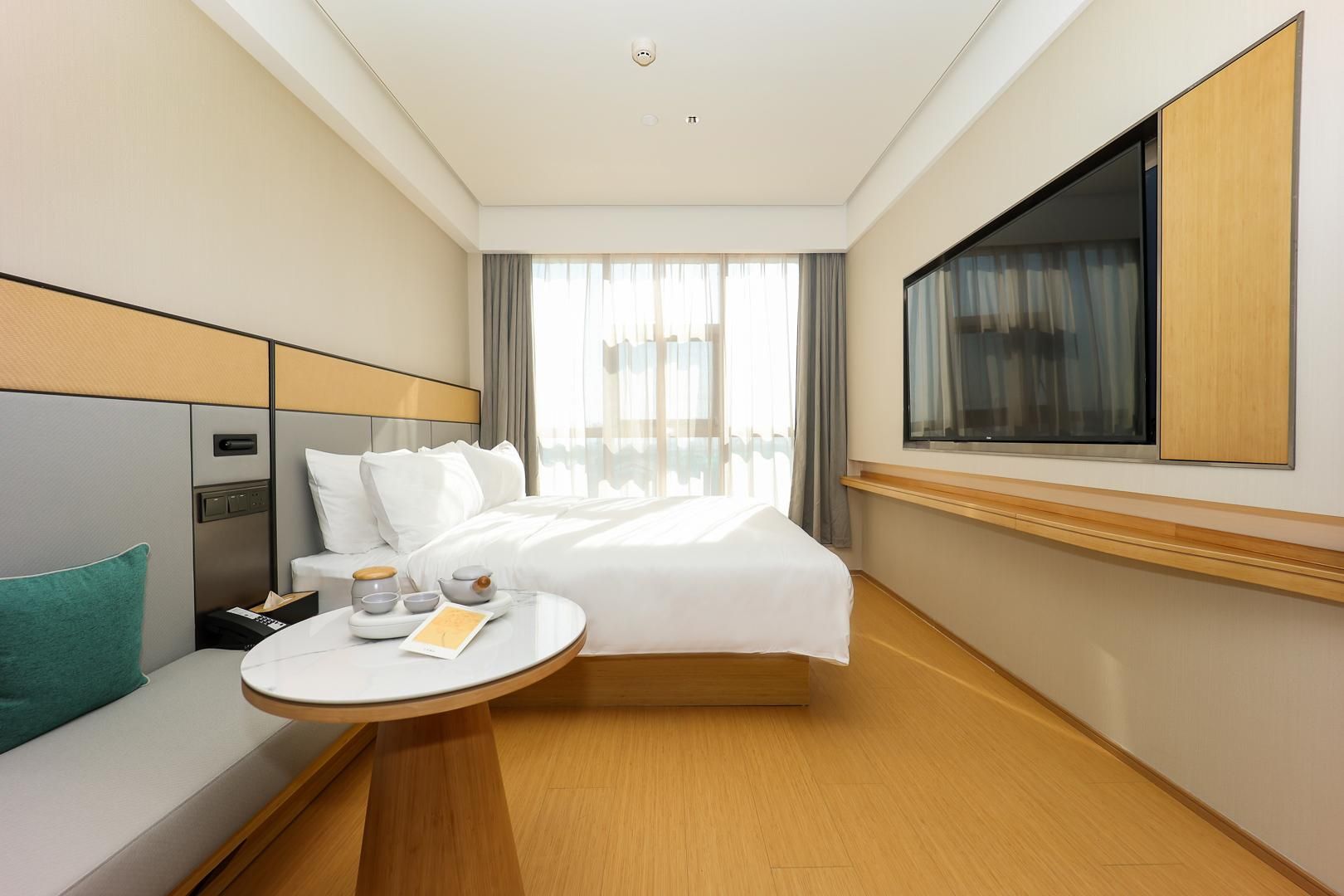 Ji Hotel Zhuji International Jewelry Town Huazhu - Room With Bed