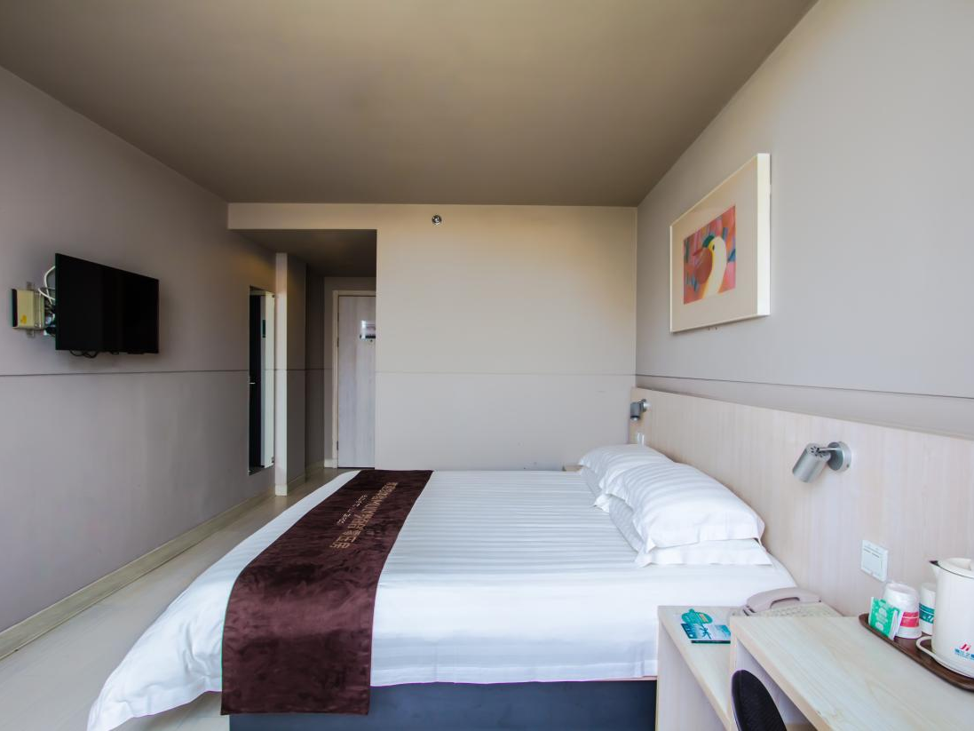 WH - Superior Destress Bed Room