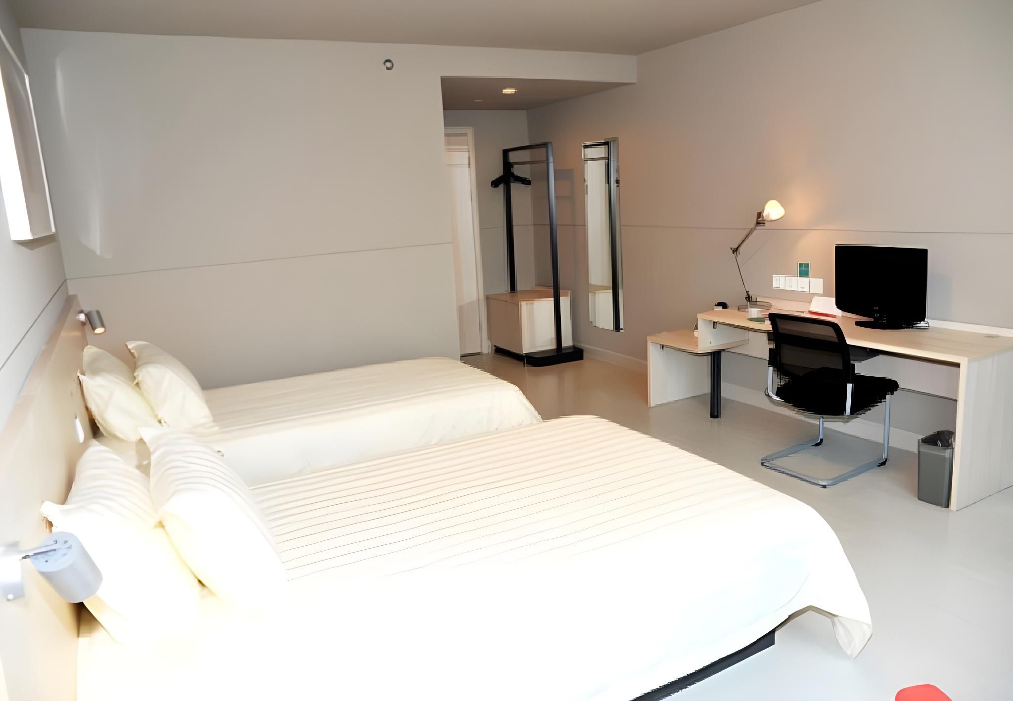 WH - Standard Room