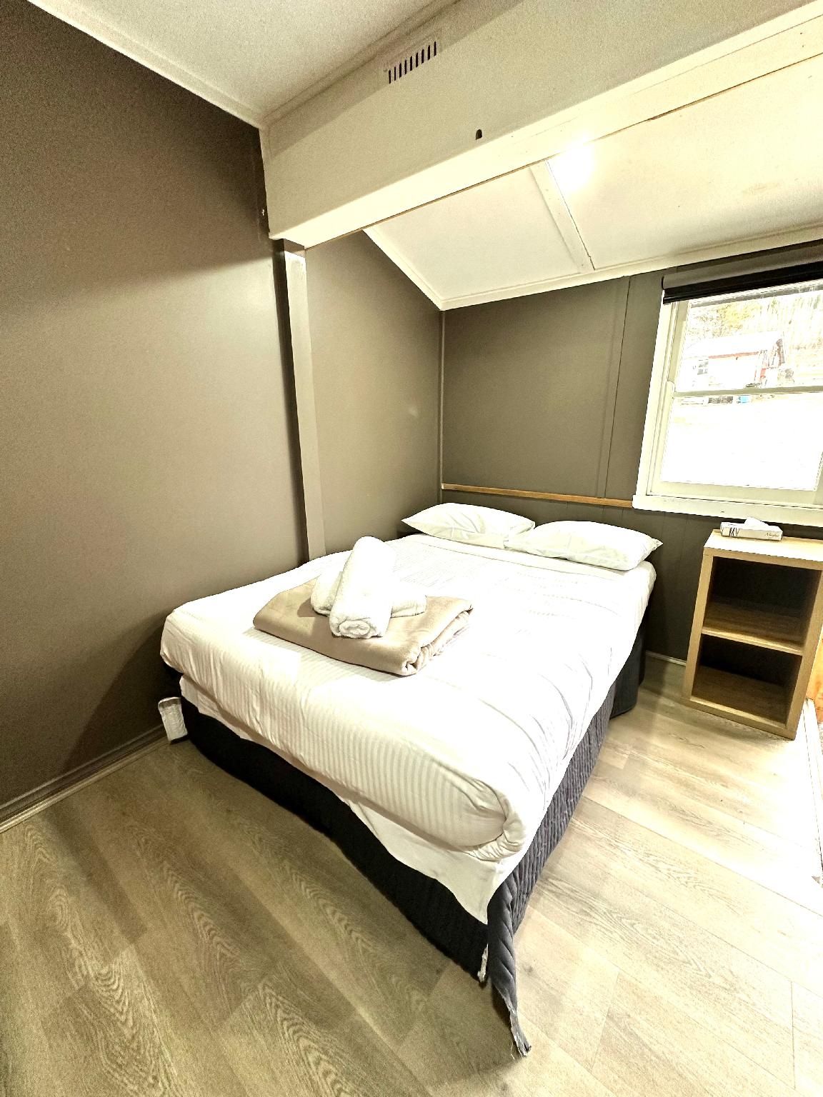 Family Room for 10 People