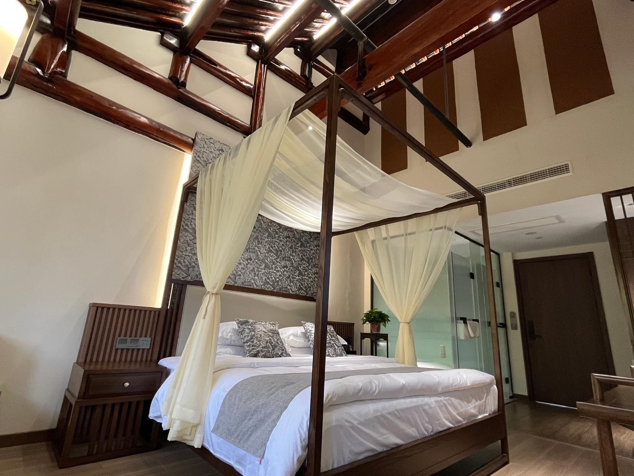 Room with View for 2 People