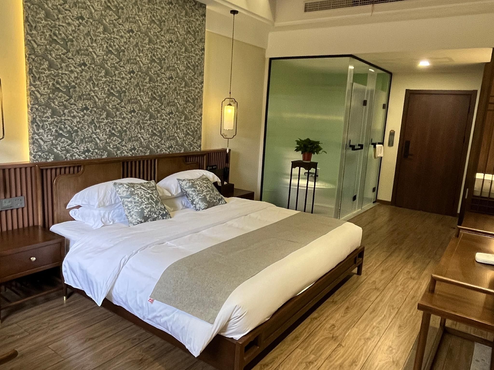 Deluxe River View 1 Bedroom
