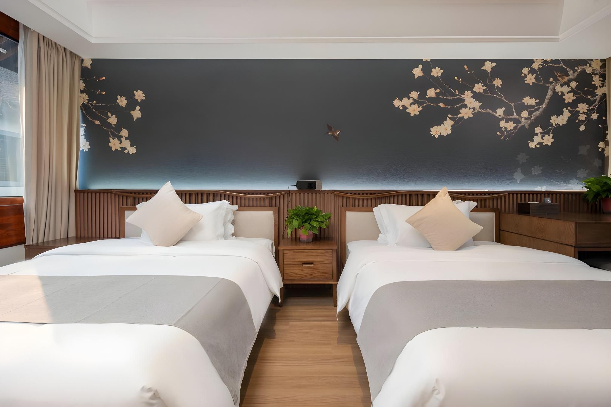 Main Building Family Suite