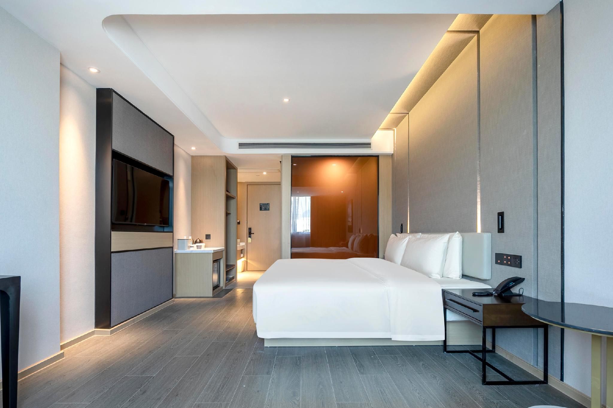 Executive room, Guest room, 1 Queen