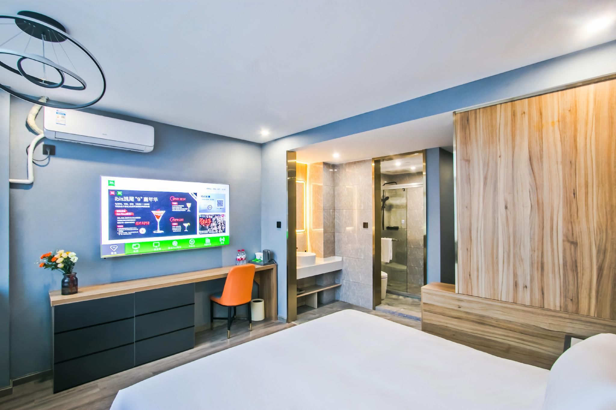 Huazhu - Superior BedRoom