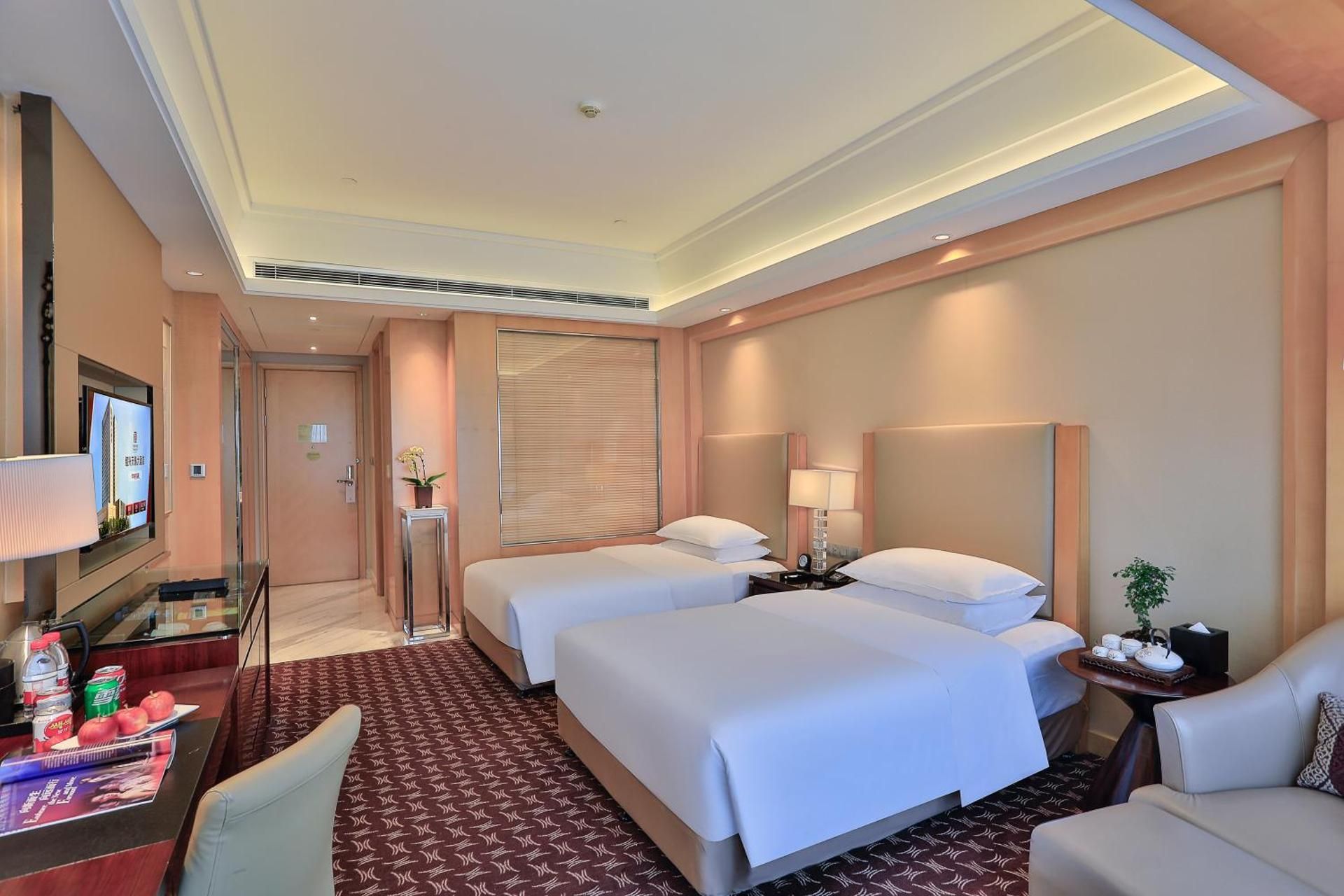 Deluxe Twin Bed