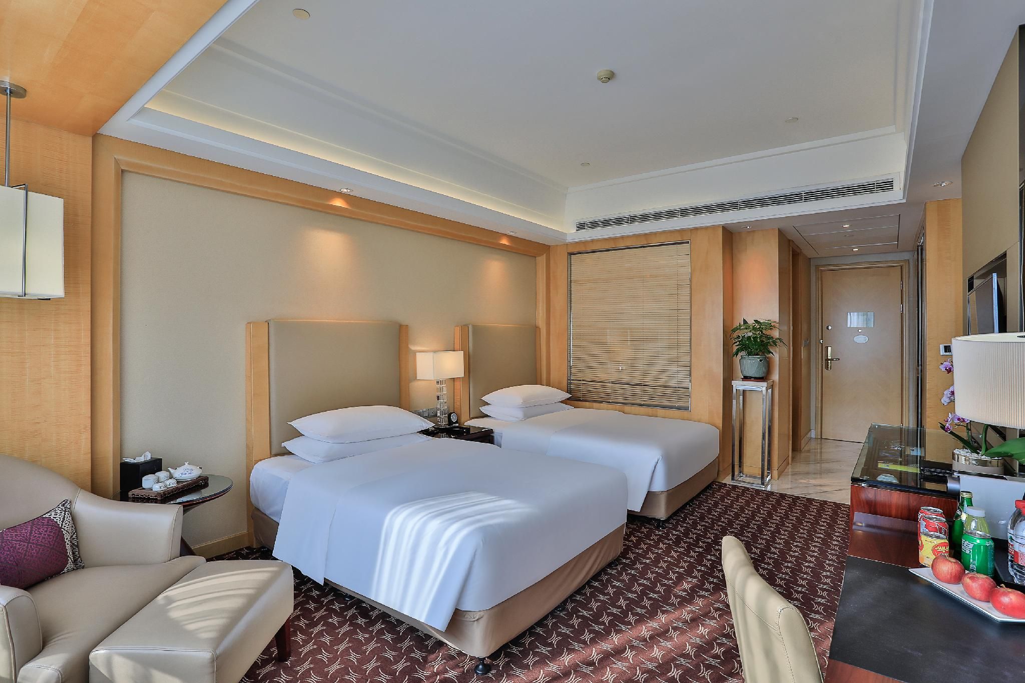 Deluxe Twin Bed