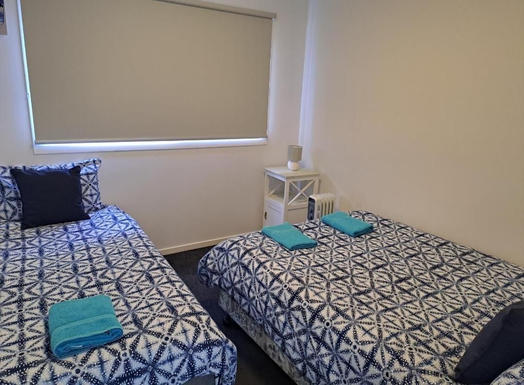 Bunk Bed in Mixed Dormitory Room