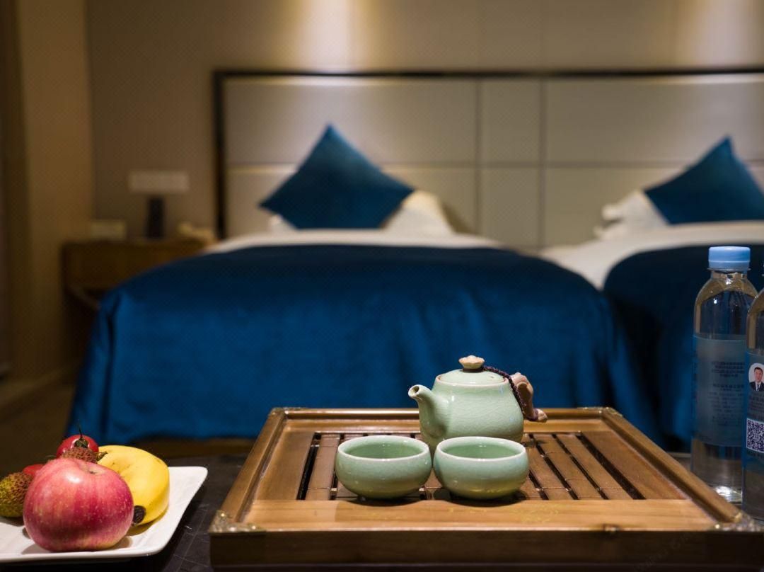 Standard Twin Bed Room