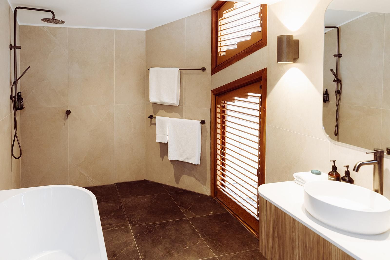 Executive Twin Suite