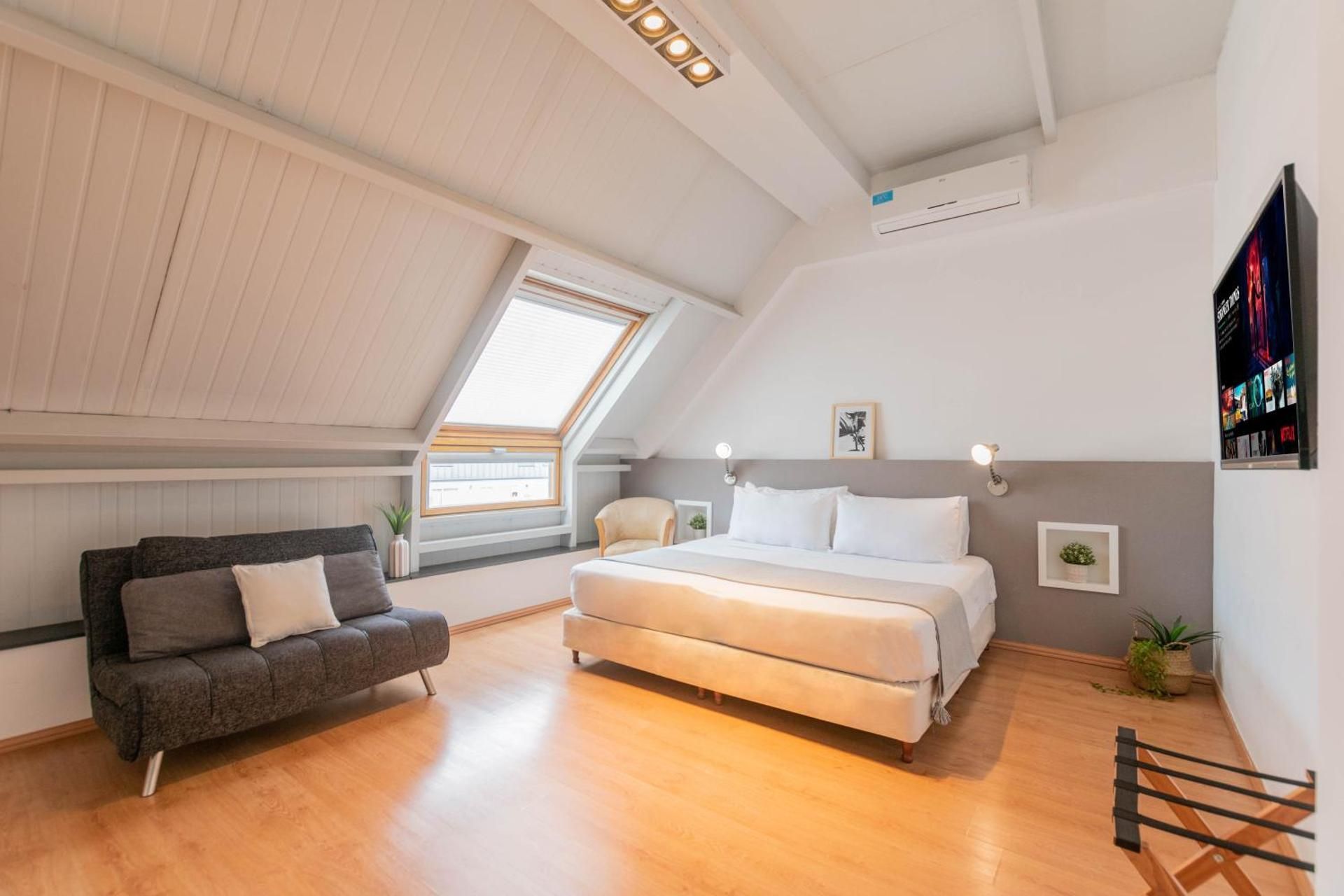 One-Bedroom Loft Apartment with Balcony