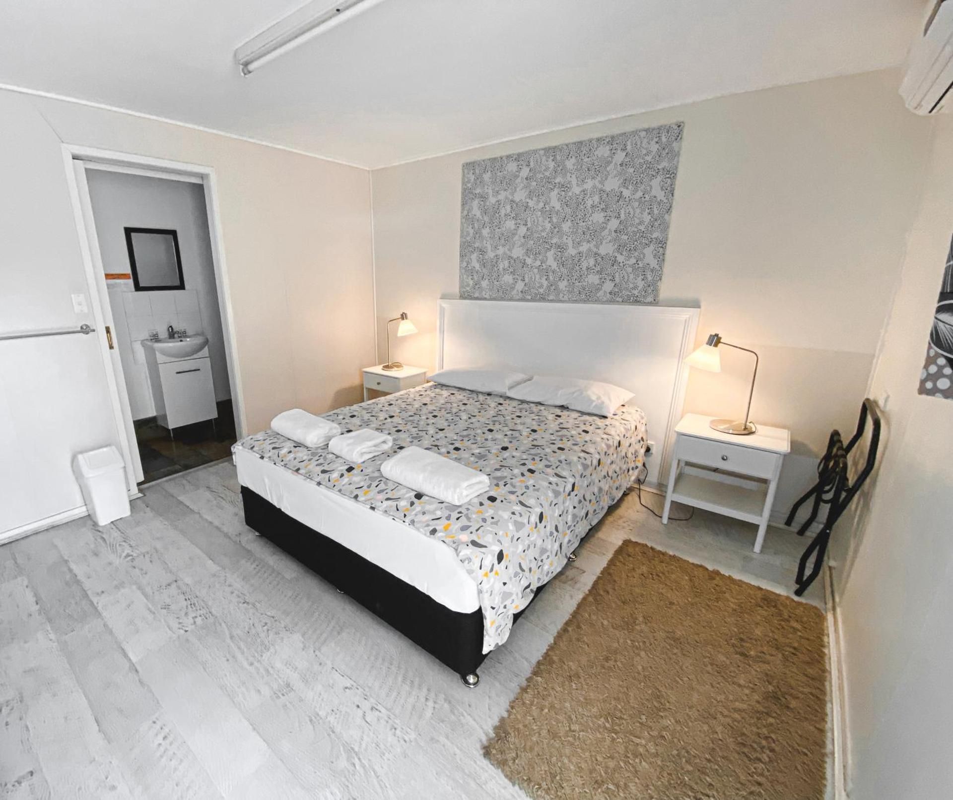 Queen Room