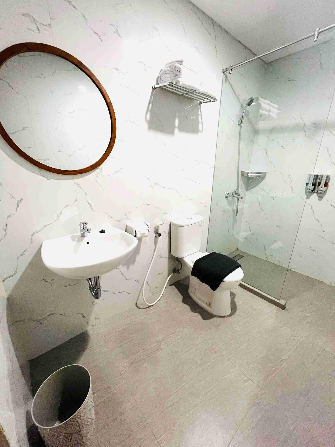 Lakeside TELL Superior Twin - Non-Smoking 2