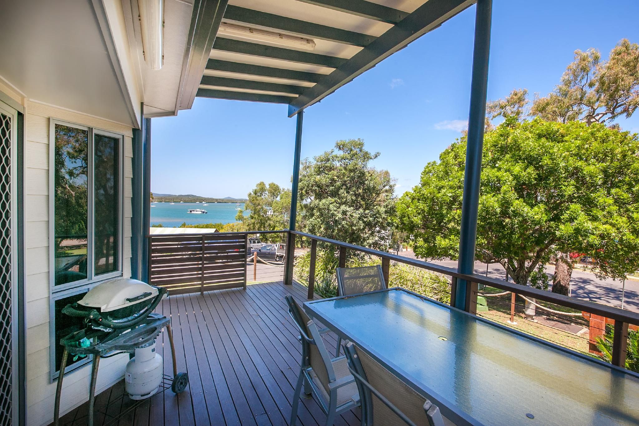 Sunset Cabins 1770 Sea View Villa