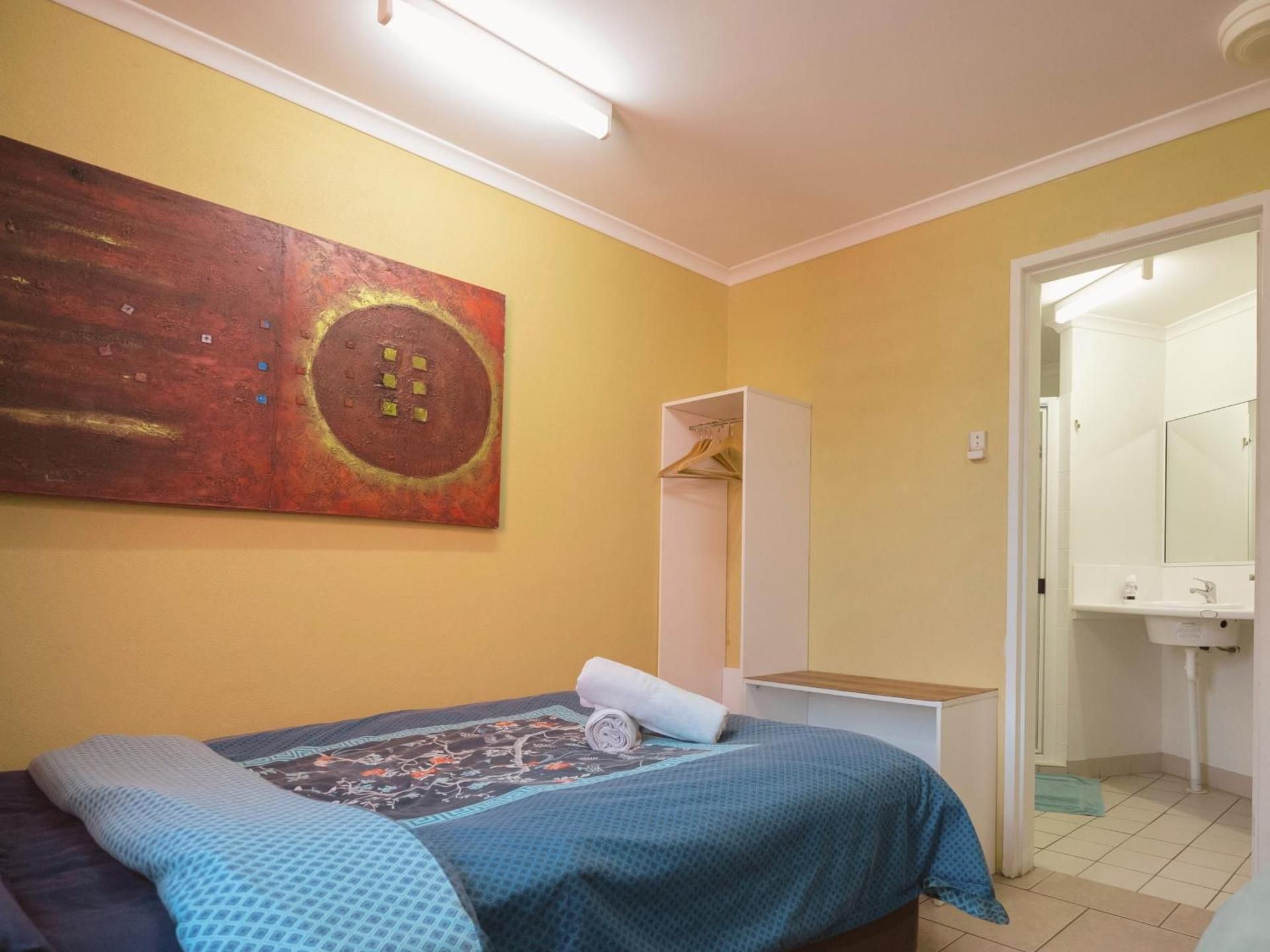 1770 Beachside Backpacker