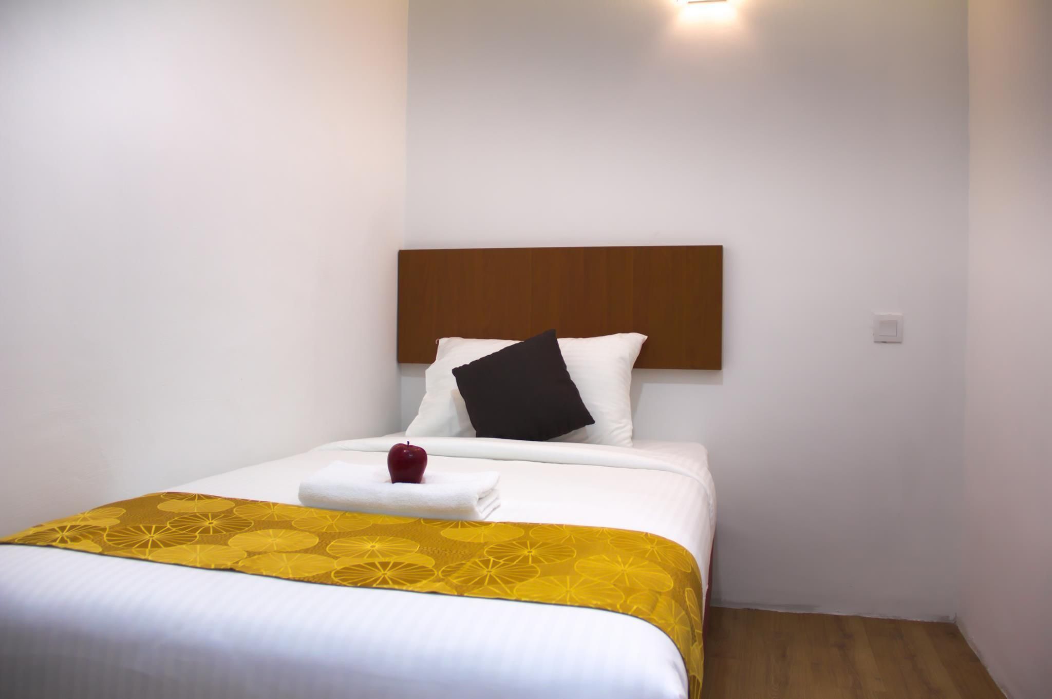 Big Apple Hotel Deluxe Single Room