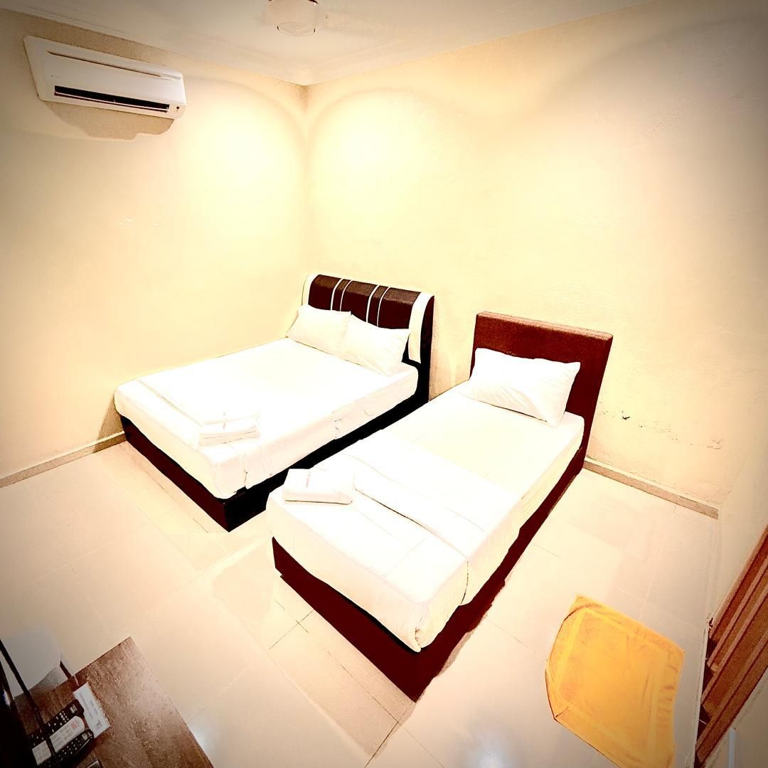 HOTEL MYKULIM Triple Suite 2