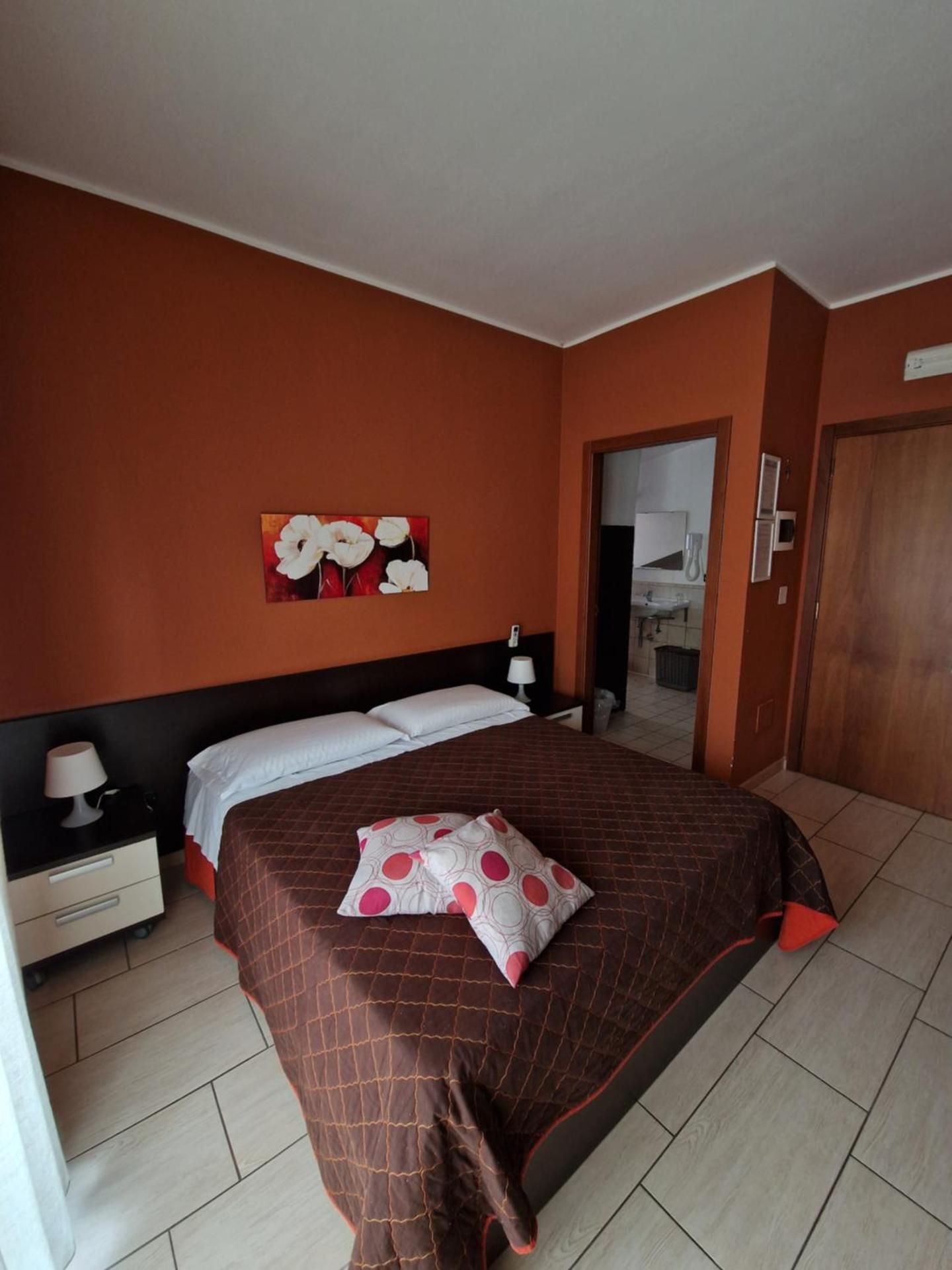 Queen Room with Balcony