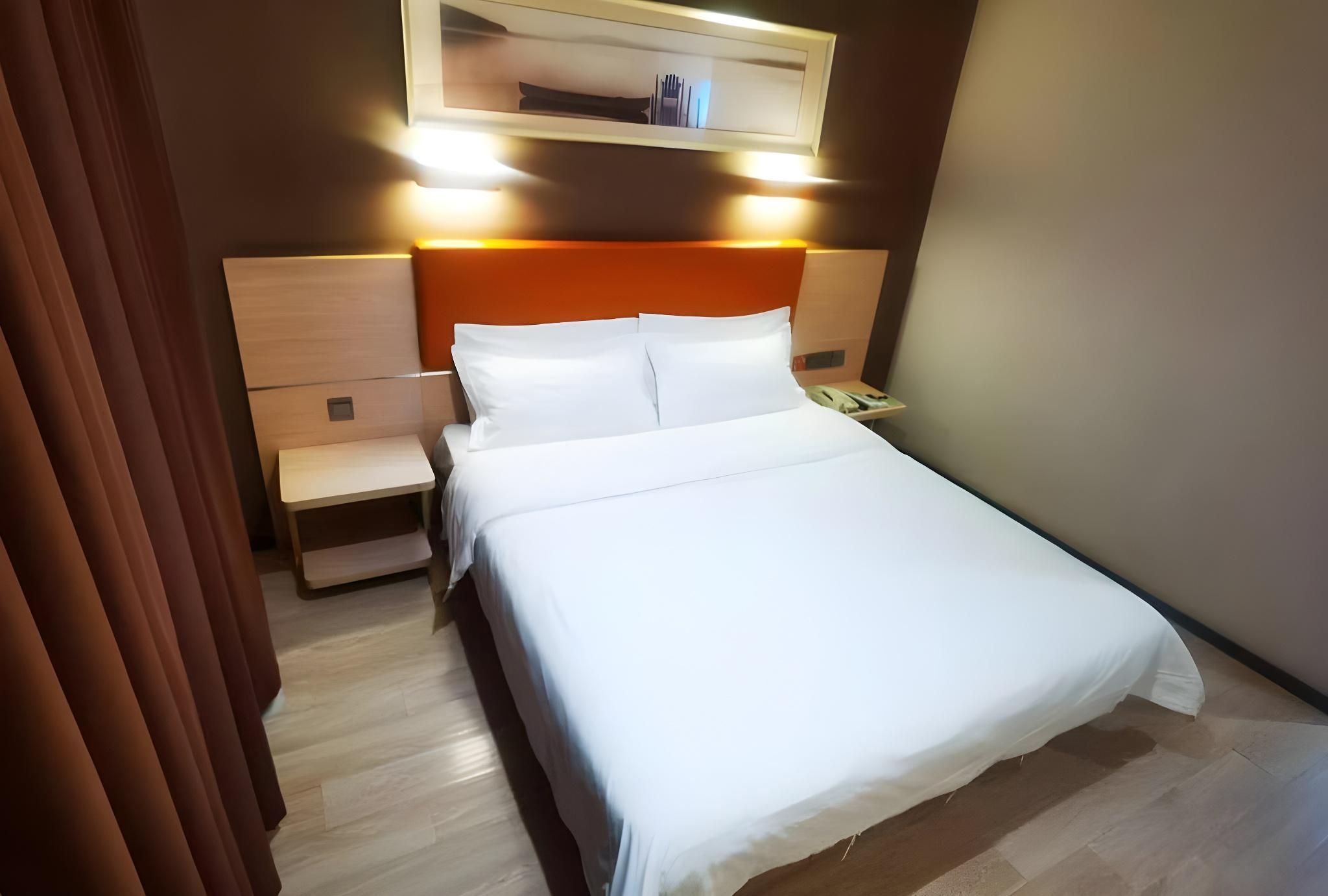 Select You Ter Room