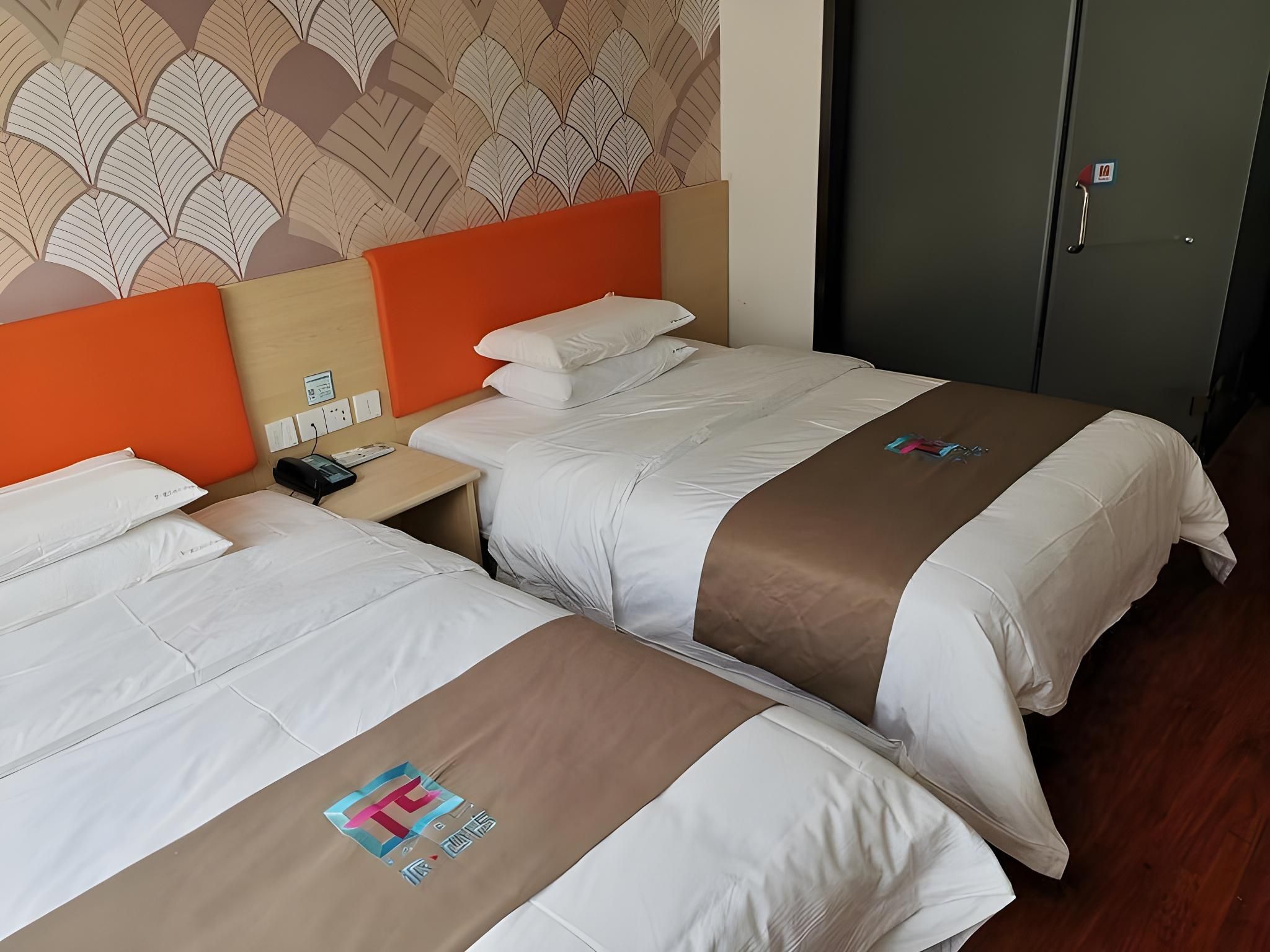Select Twin Room