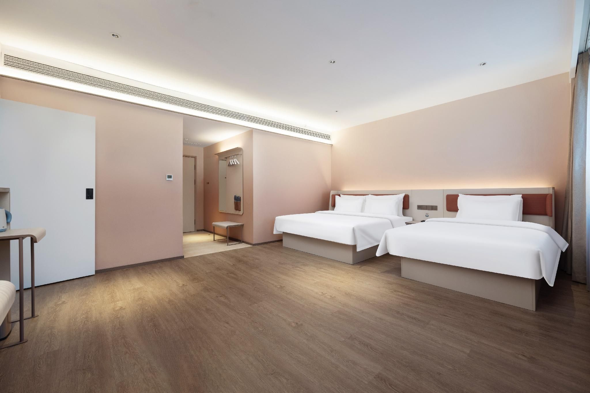 Marsden Luxury Suite