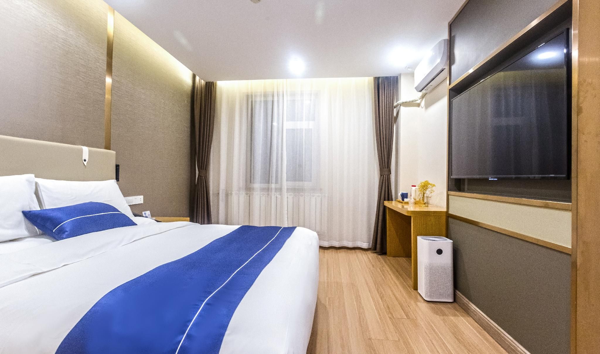 Huazhu - Superior BedRoom