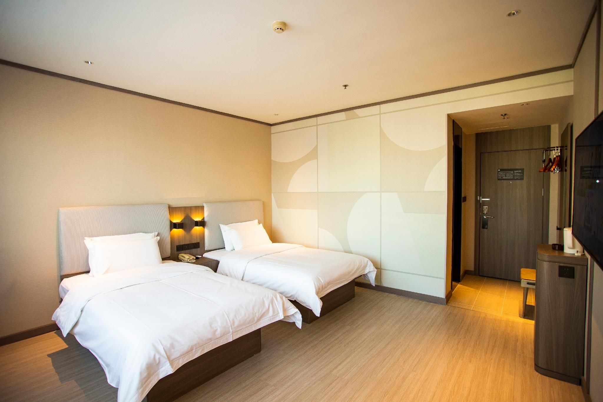 Huazhu - Twin Room