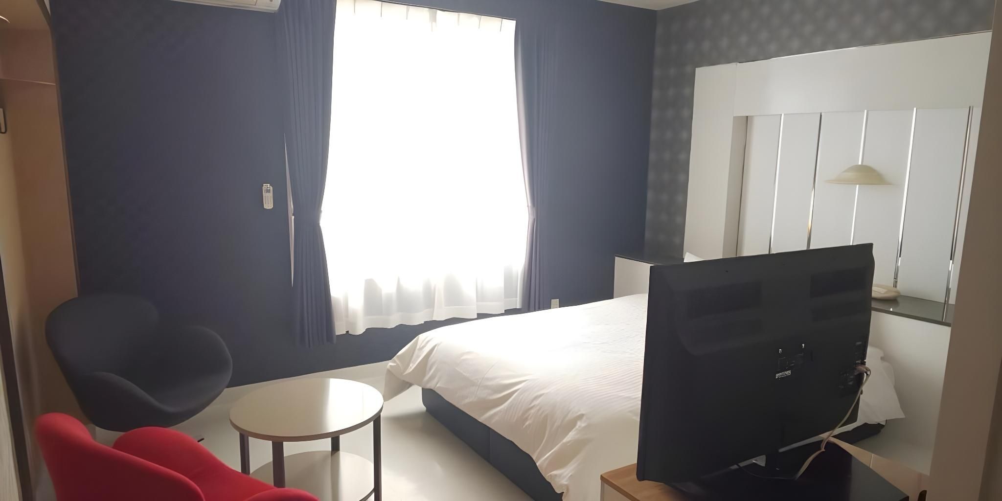 Double Room 1 - Smoking Allowed, Pets Allowed
