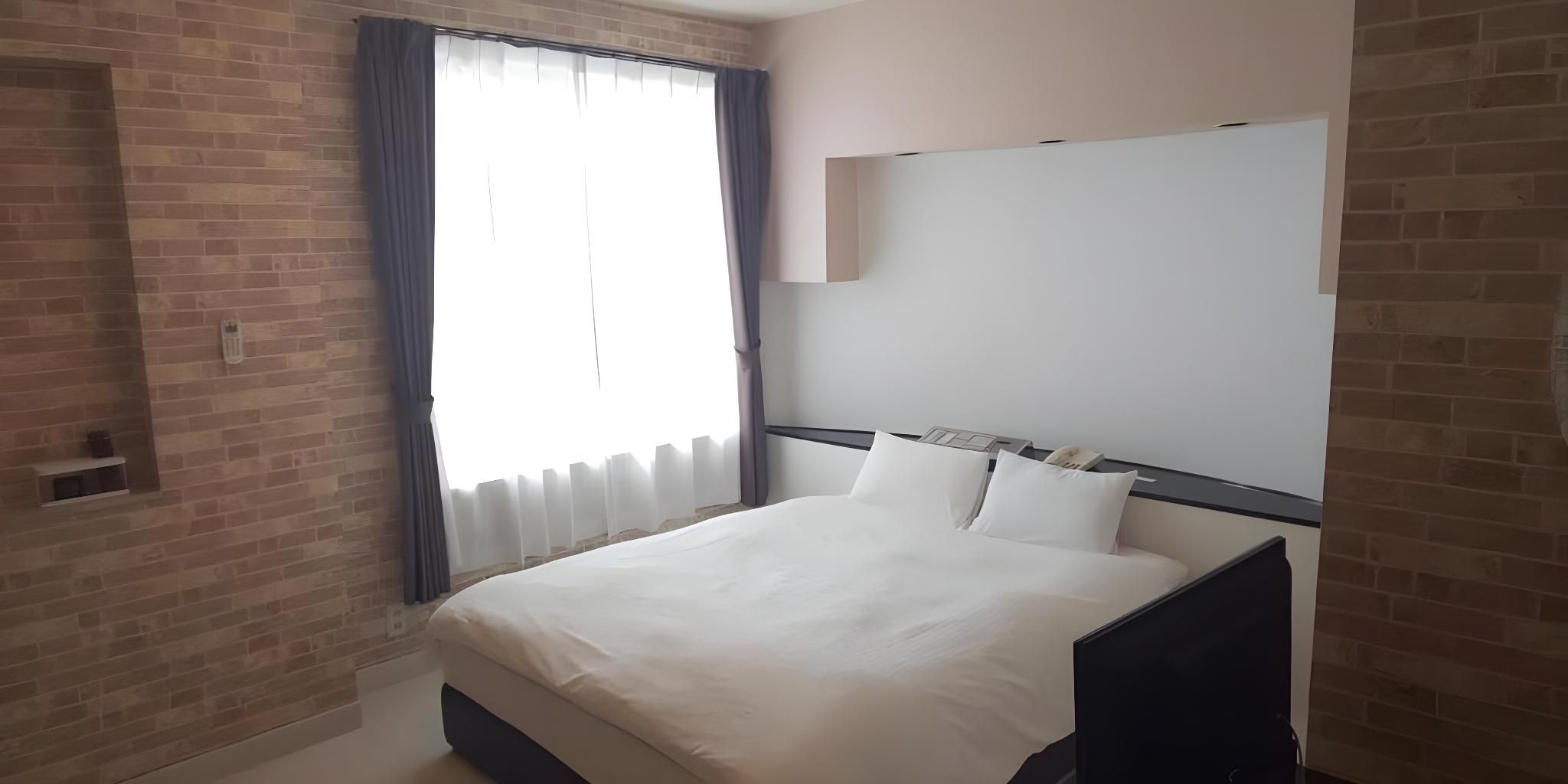 Double Room 2 - Smoking Allowed, Pets Allowed