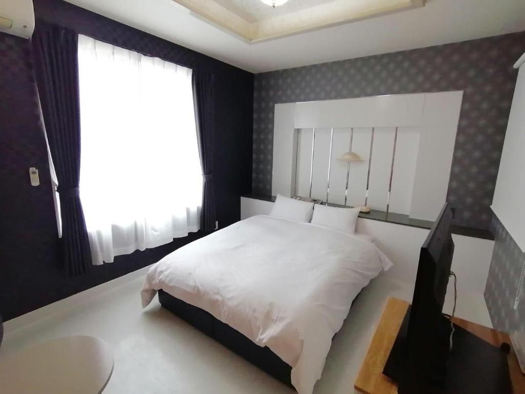 Double Room - Non-Smoking, Pets Allowed