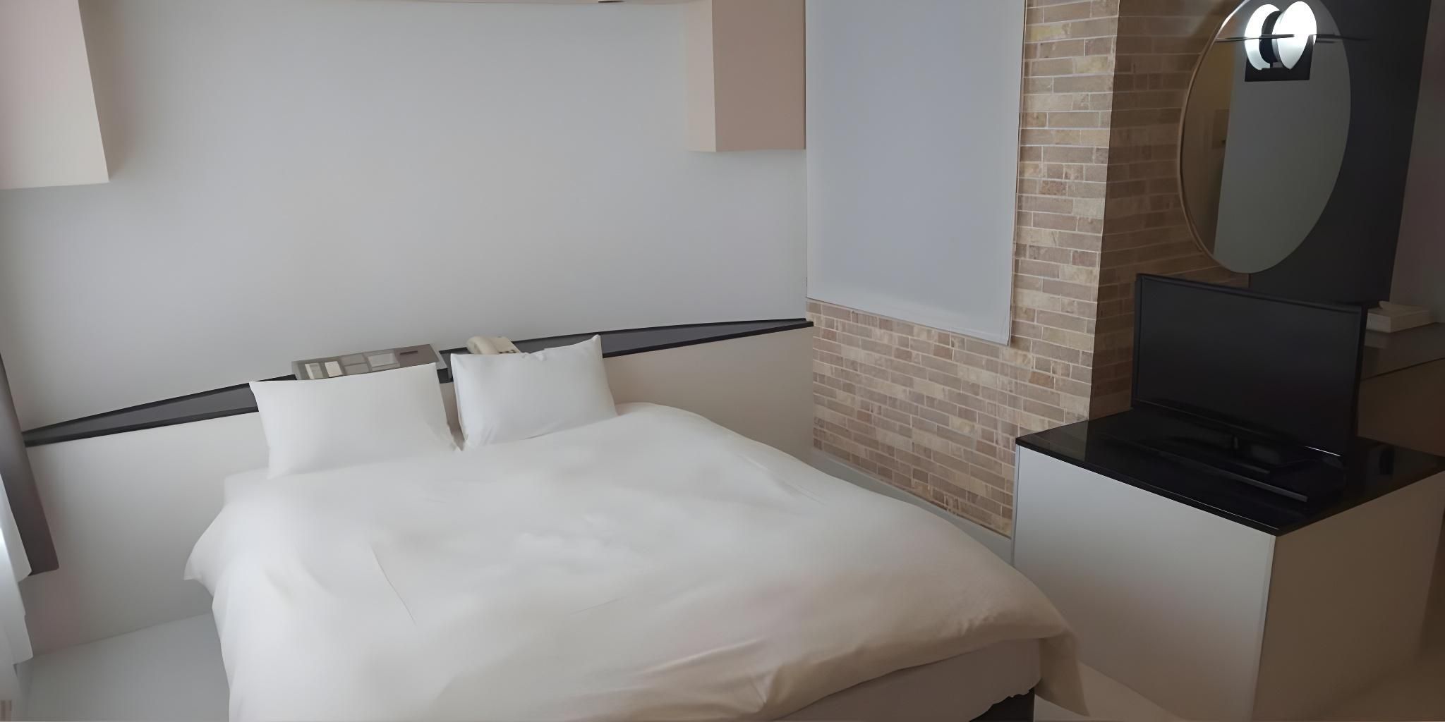 Double Room 2 - Smoking Allowed, Pets Allowed