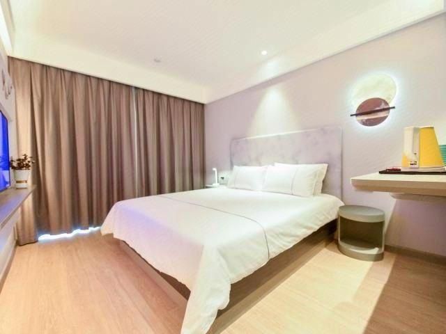 Magnotel - Yushu Bed Room