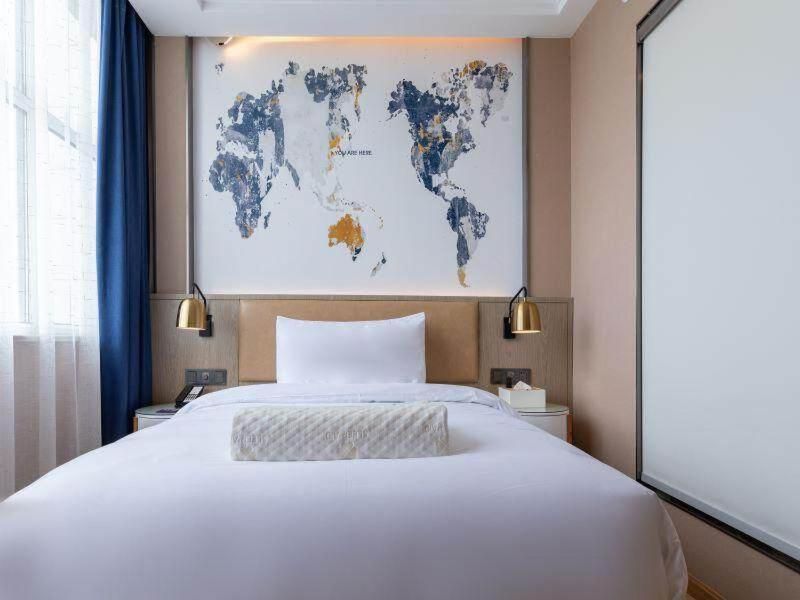 WH -Light Enjoyment Bed Room