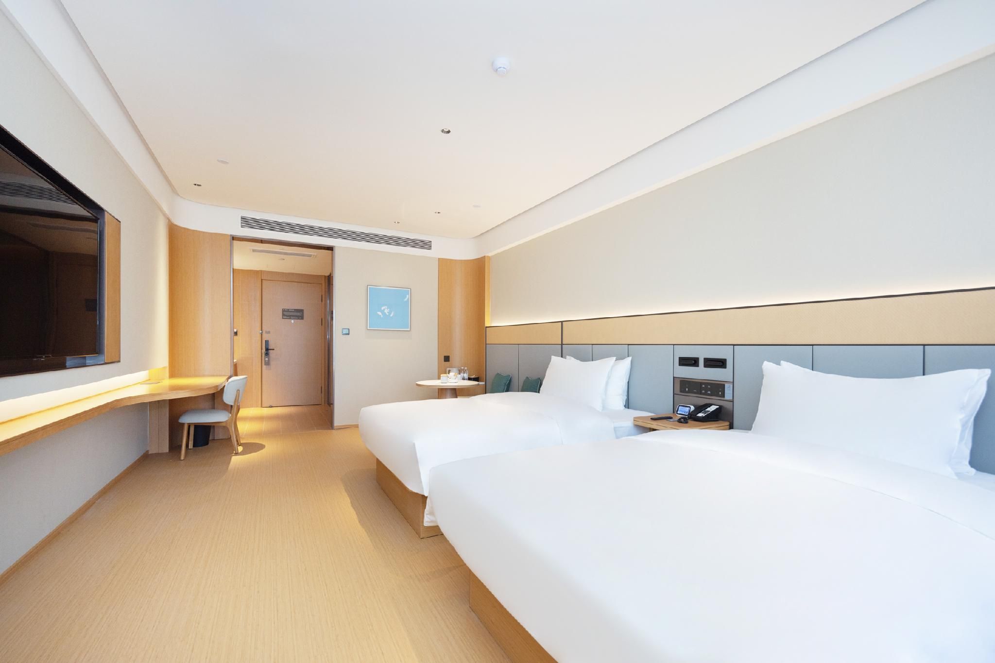 Huazhu - Superior Twin