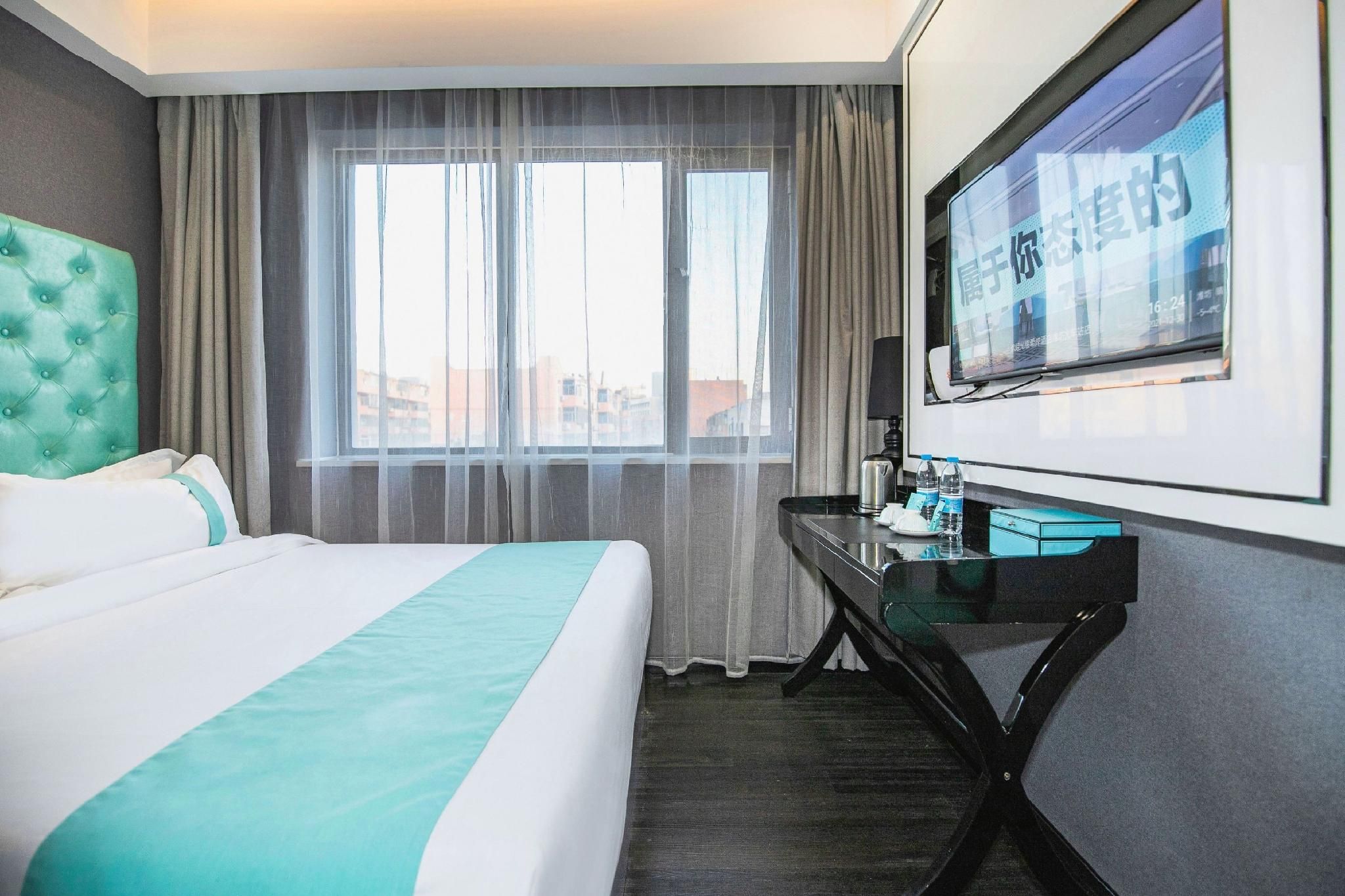 Xana - Deluxe Bed Room