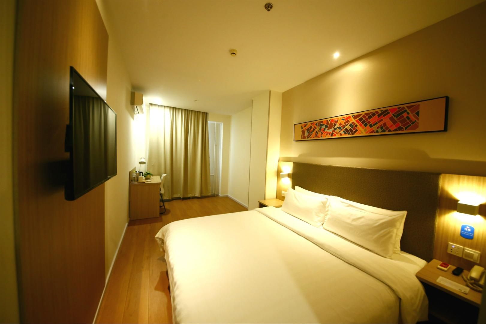 Huazhu - Superior BedRoom